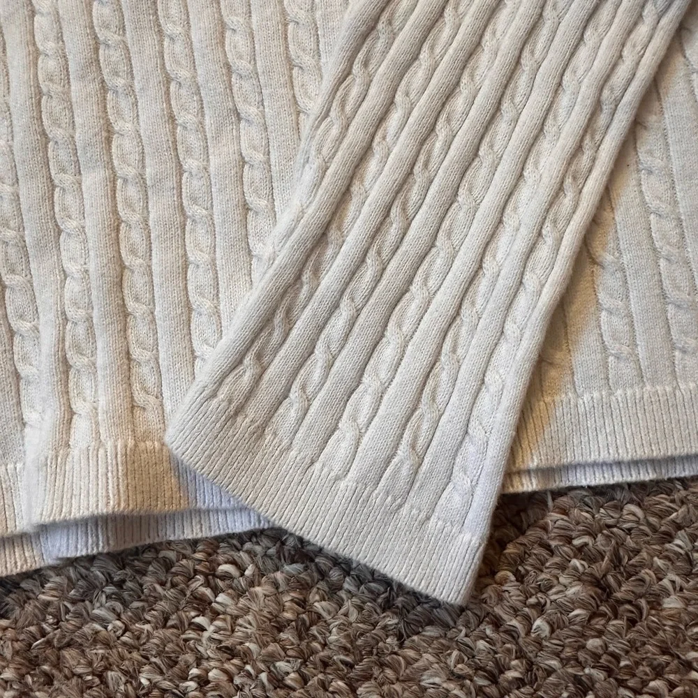tommy hilfiger cable knit sweater - Picture 6 of 6